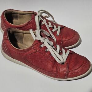 Naturalizer Leather Sneakers In Original Box